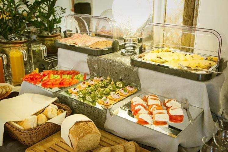 Hotel Miodowy Mlyn Opatow  Dış mekan fotoğraf