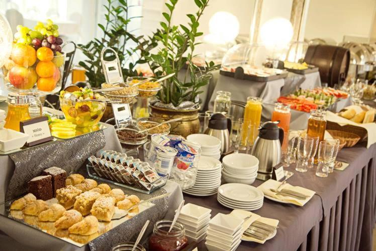 Hotel Miodowy Mlyn Opatow  Dış mekan fotoğraf
